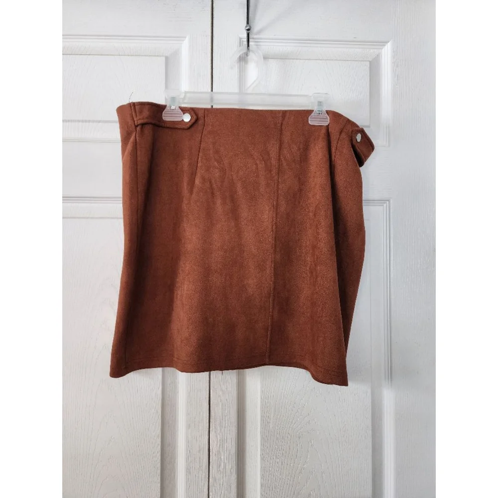 AGNES Orinda Brown Ultrasuede Skirt